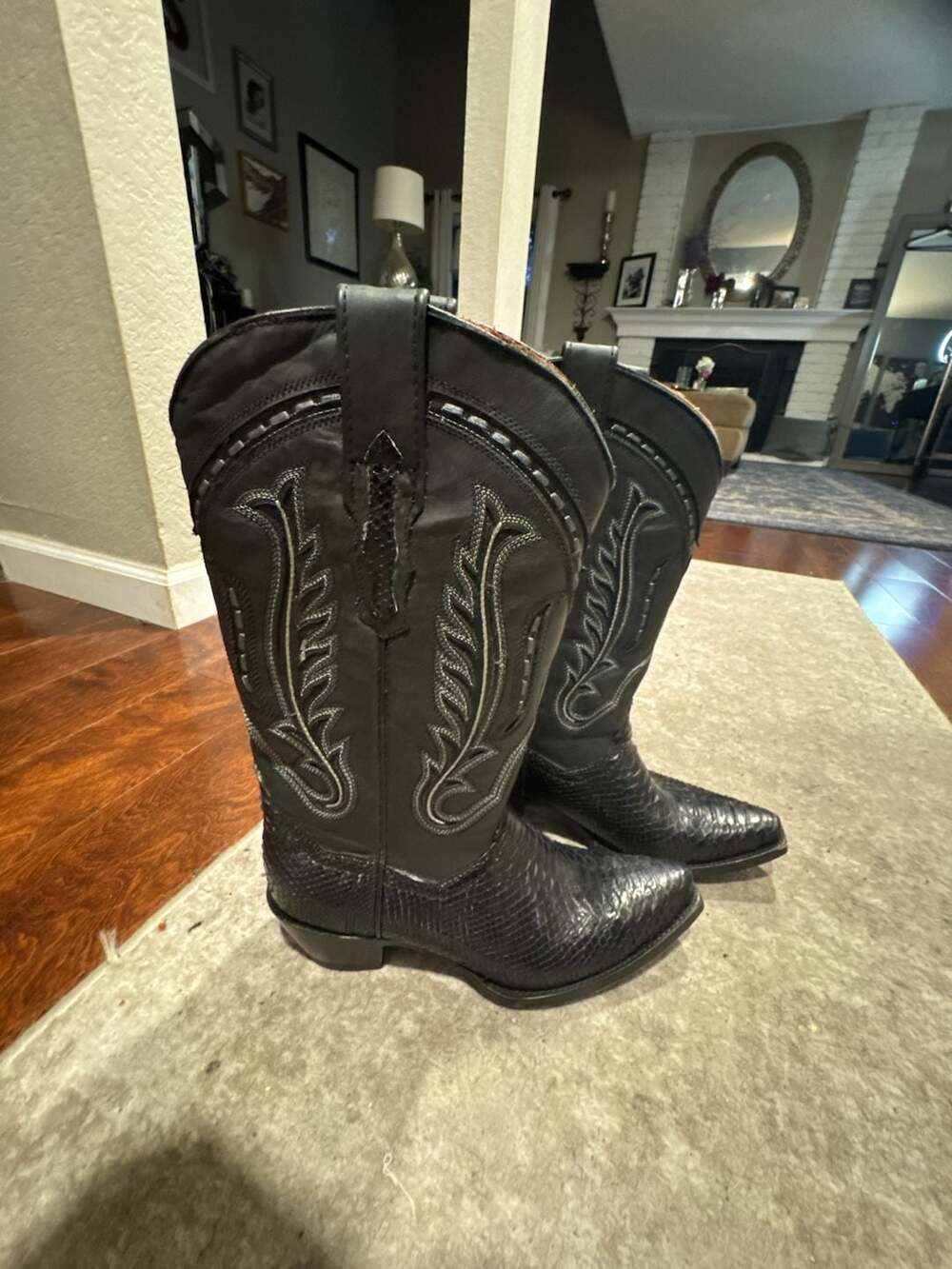 Vaccar Black Exotic Leather Western Cowboy Boots Womens 9.5